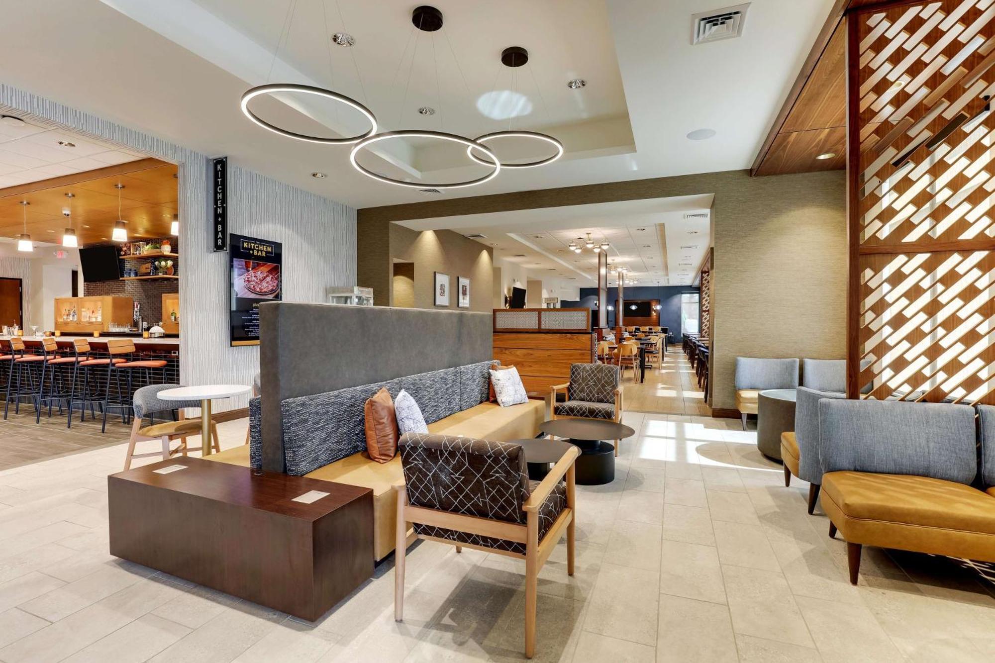 Drury Plaza Hotel タラハシー エクステリア 写真