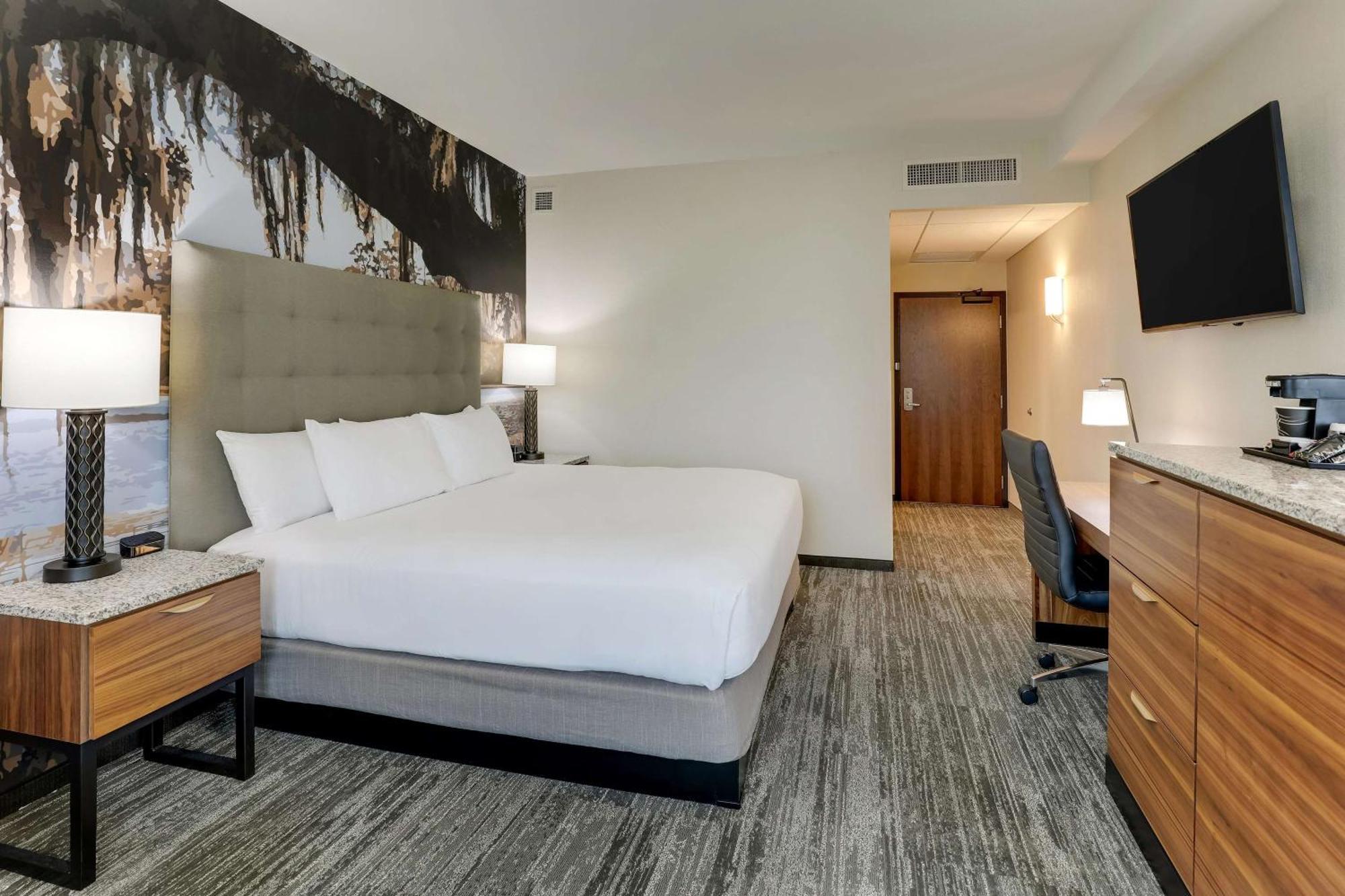 Drury Plaza Hotel タラハシー エクステリア 写真