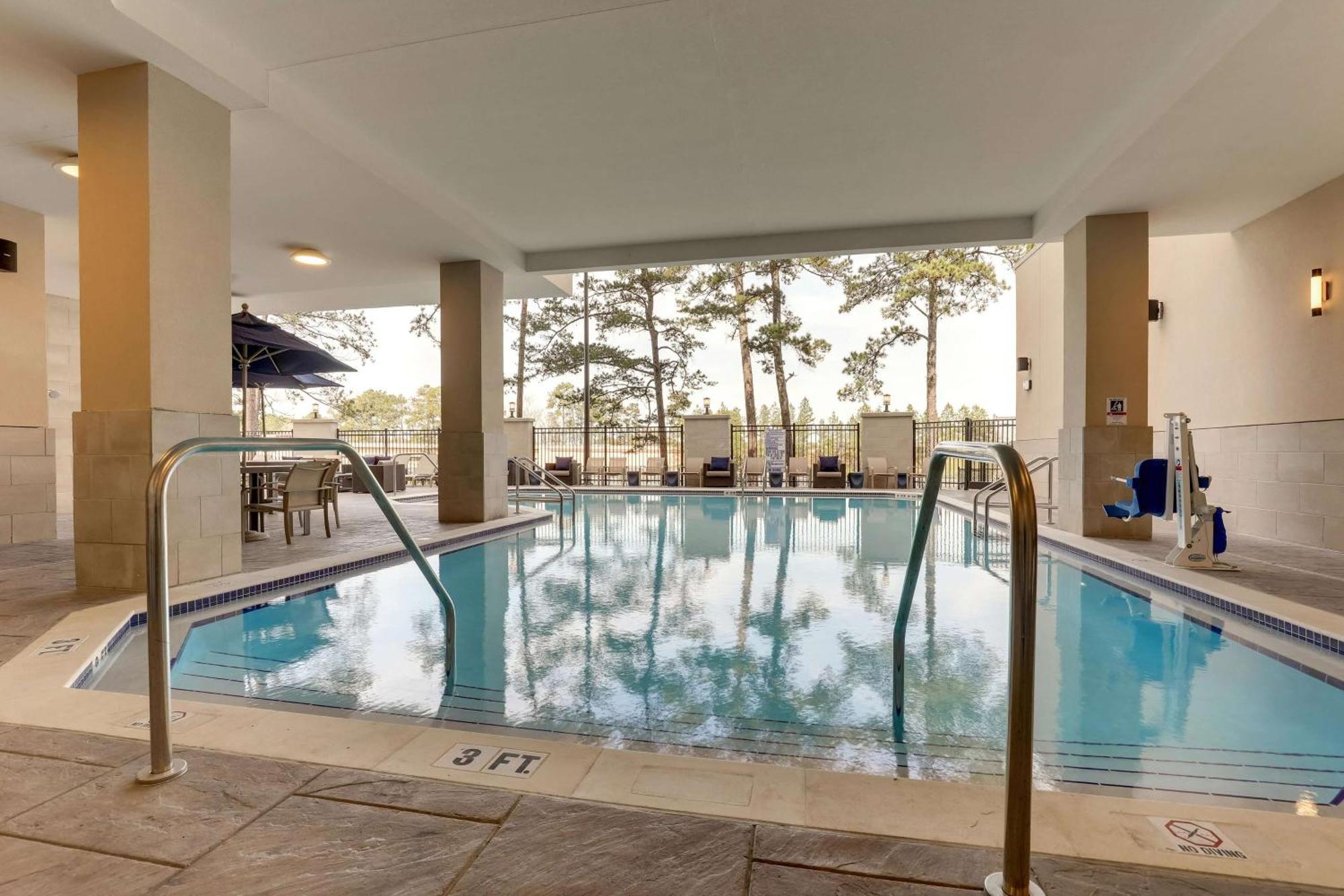 Drury Plaza Hotel タラハシー エクステリア 写真