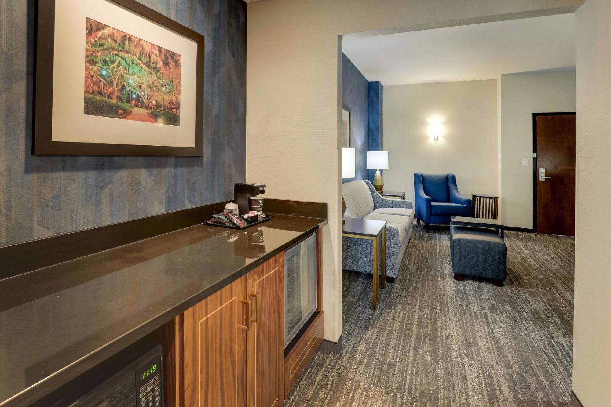 Drury Plaza Hotel タラハシー エクステリア 写真